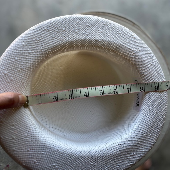 Vintage white Hat with box - Picture 8 of 9